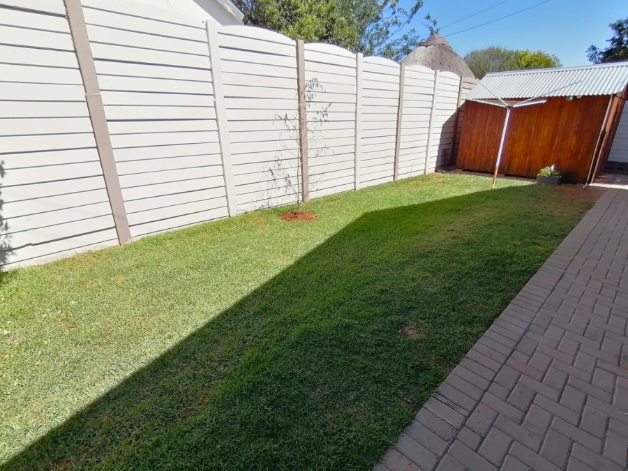 3 Bedroom Property for Sale in Langenhovenpark Free State